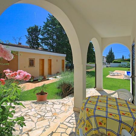 Sun Palace Residence Premantura Luaran gambar